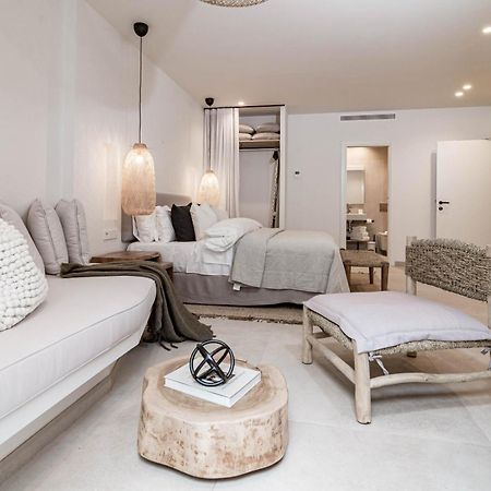Seaclub Suites エステポナ エクステリア 写真