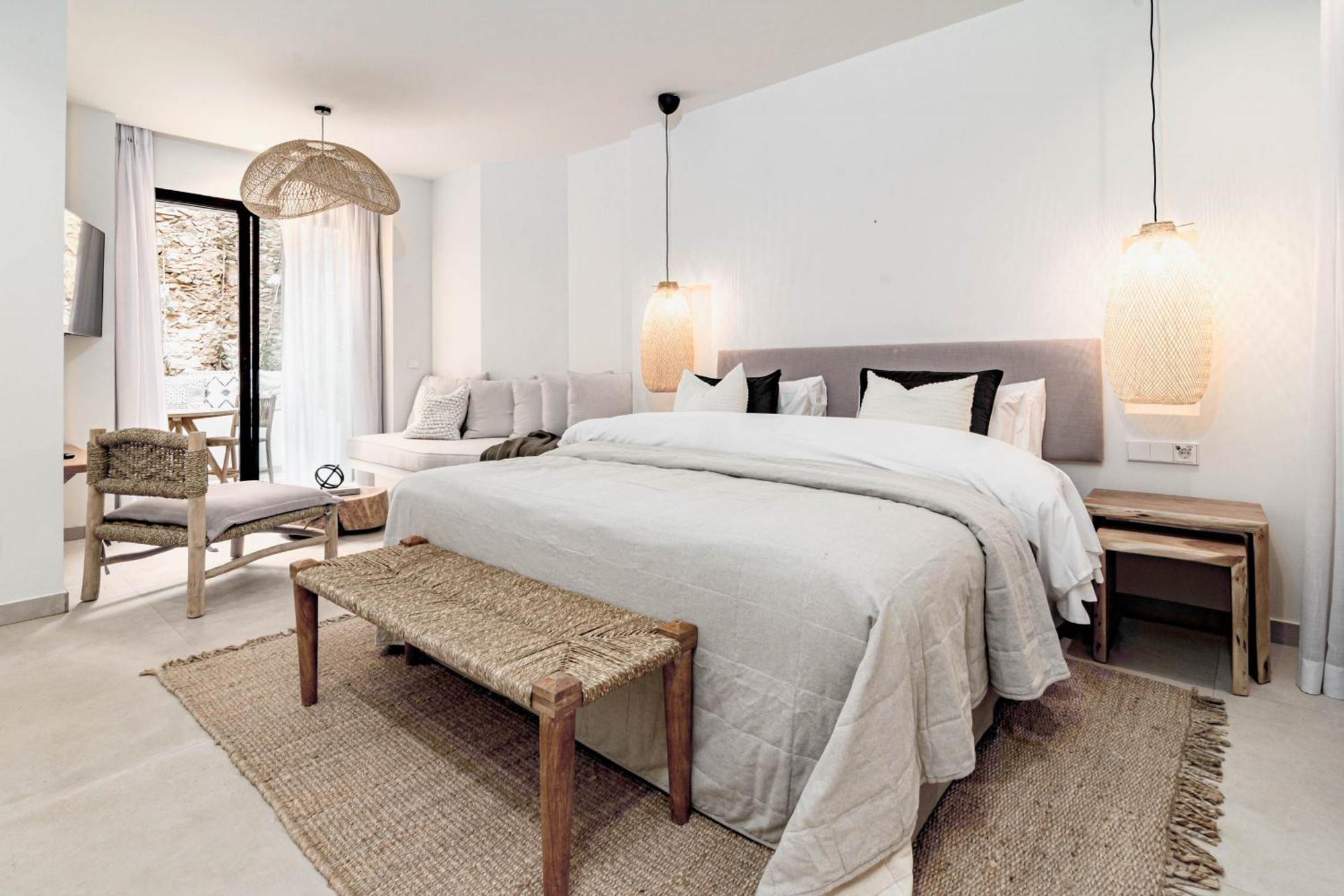 Seaclub Suites エステポナ エクステリア 写真